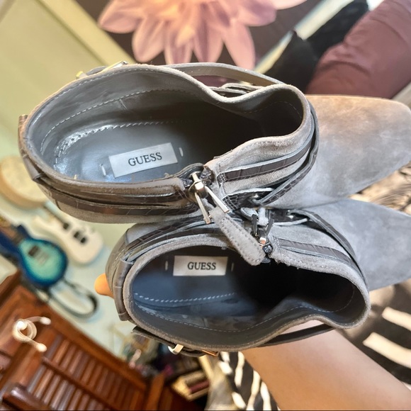 Grey Suede Crock Booties!!! - Picture 8 of 10